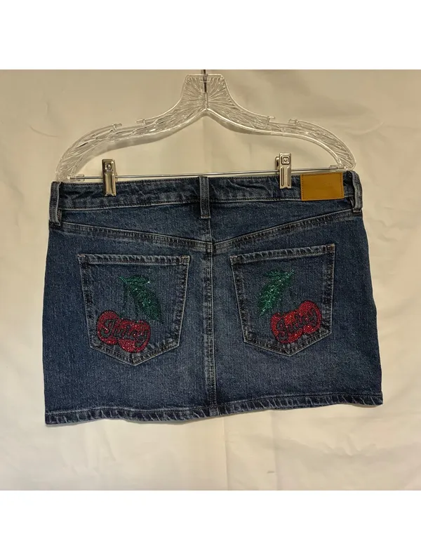 NWT Juicy Couture Y2K Blue Denim Micro Mini Skirt with Cherry Logo Bling Size 7 - Image 2