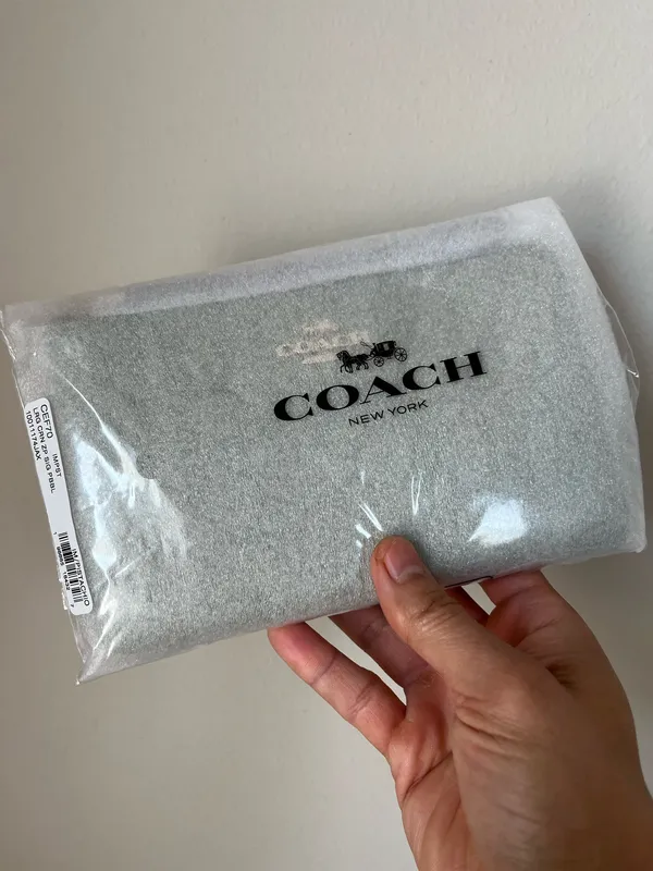 Coach Large Wristlet - Image 8