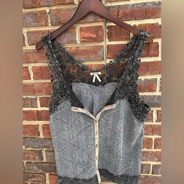 Gimmicks By BKE Crochet Knit L gray/black Tank Top Boho Cottage ‎Y2K Boho Chic - Image 7