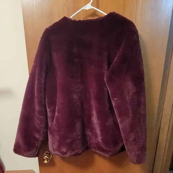 Liz Claiborne burgundy faux fur coat - Image 2