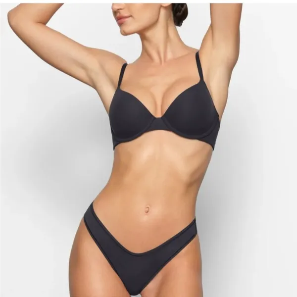 Skims Fits Everybody T-Shirt Demi Bra‎ Onyx Size 36A NWT - Image 12