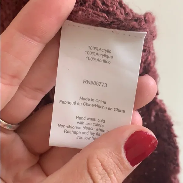 O’neill burgundy sweater like top size XXL! - Image 4