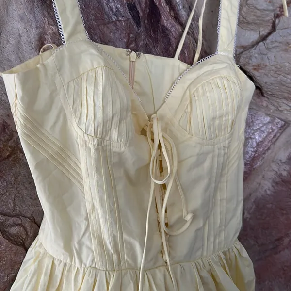 Commense Tied Front Sleeveless Pleated Dress size Xs - Image 4