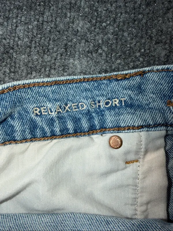 American Eagle Outfitters Light Wash Distressed Denim Relaxed Shorts - Image 8