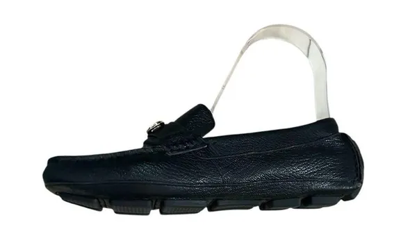 Cole Haan Shelby II Tumbled Leather driving Loafers Gold CH Logo Size 5.5 Black - Image 5