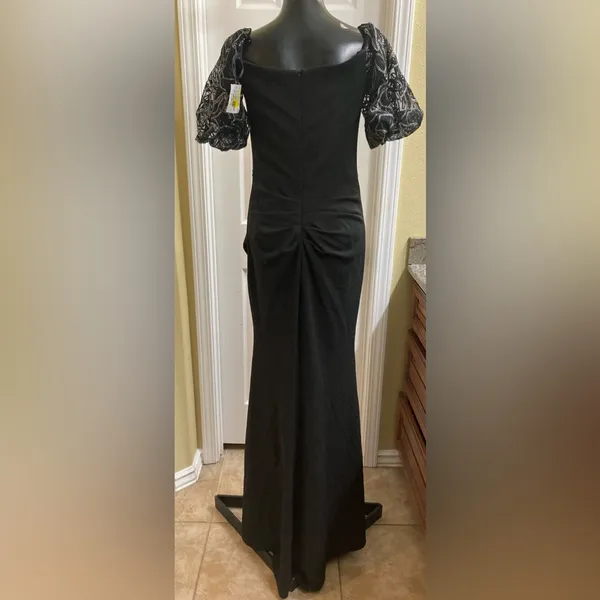 NEW Xscape Beaded Off Shoulder Gown Black Size 8 - Image 4