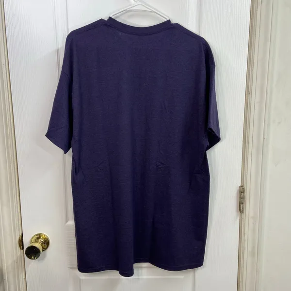 NEW Gildan adult blackberry faith heavy‎ cotton short sleeve casual tshirt XL - Image 6