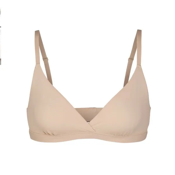 SKIMS Fits Everybody Crossover Bralette Sand NWT size XS‎ - Image 2