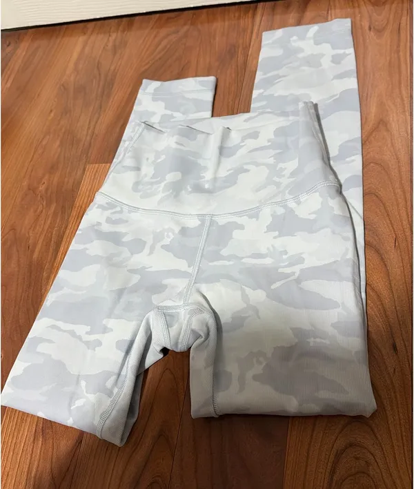 Lululemon Leggings - Image 4