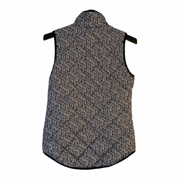 dee elle Women's Small Black & White Chevron Quilted Vest EUC b14 - Image 2