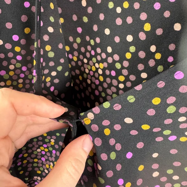 Kate Spade Polka Dot Wrap Blouse‎ Size XS Black Peplum Long Sleeve Preppy Office - Image 2