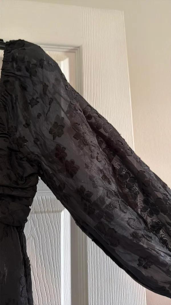 Black Dress Size M - Image 3