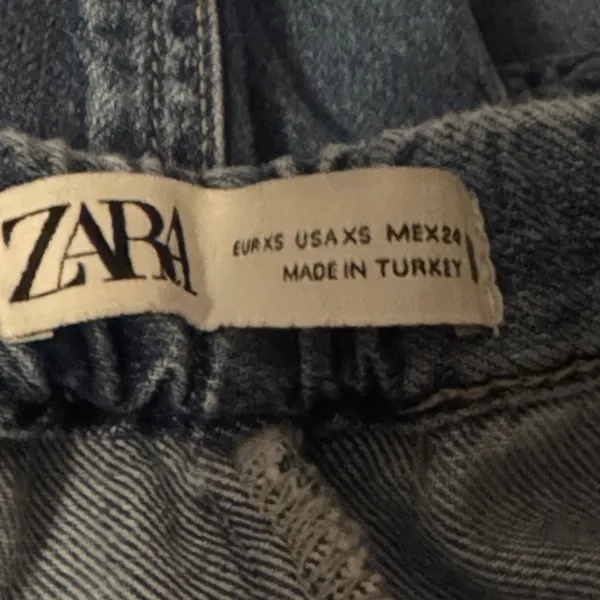 Zara Wide Leg Draw String Jeans Size XS - Image 4