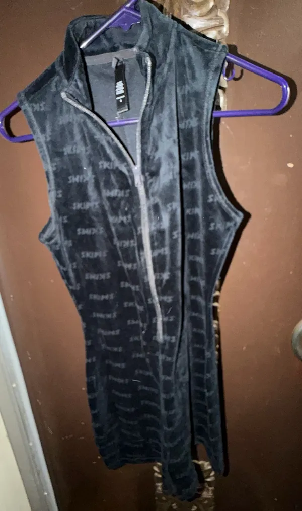 Skims logo print velour romper  - Image 2