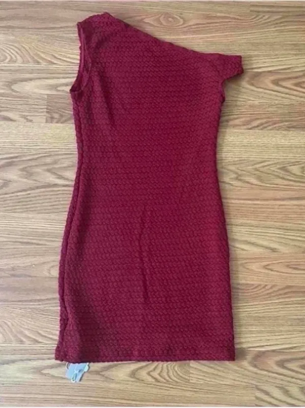 Missguided Burgundy Knit Mini Bodycon Dress - Image 6