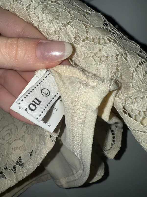 Cream lace top - Image 6