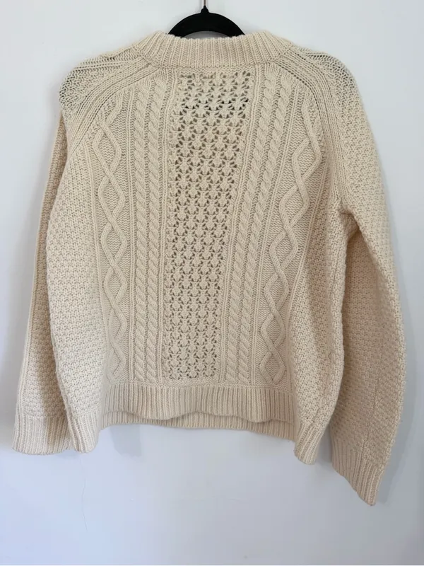 Lands end size medium women fisherman cable knit sweater crew lambs wool - Image 4