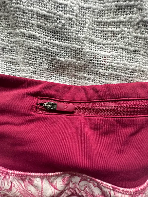 Lululemon Speed Up Shorts- Floral Bloom White Star Ruby Exclusive Color - Image 4