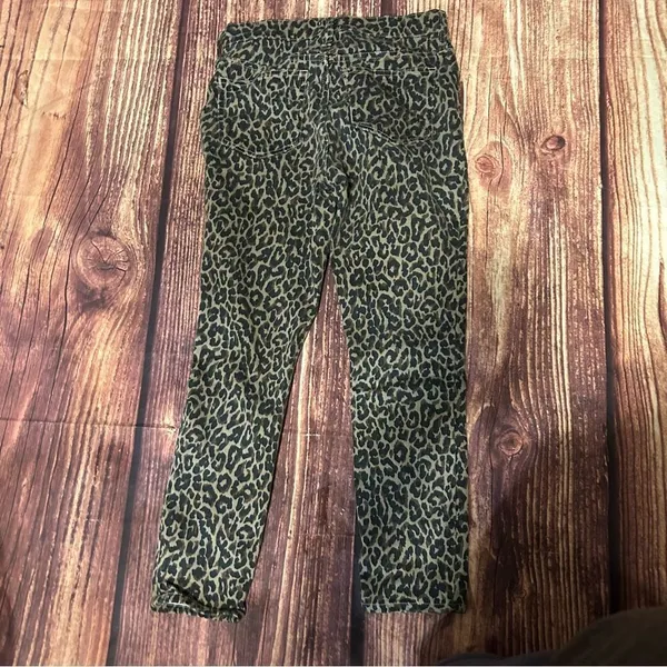 Women’s J. Crew Cheetah Print Skinny Jean Size 26 - Image 2