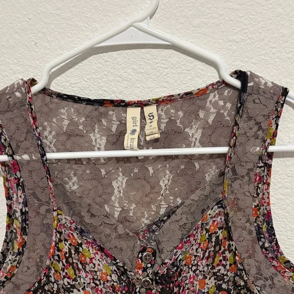 Girl Krazy Floral Lace Peplum Top Sleeveless Boho Boutique‎ - Image 4
