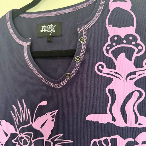 Ed Hardy women’s Purple Graphic Long Sleeve Shirt large - Image 4