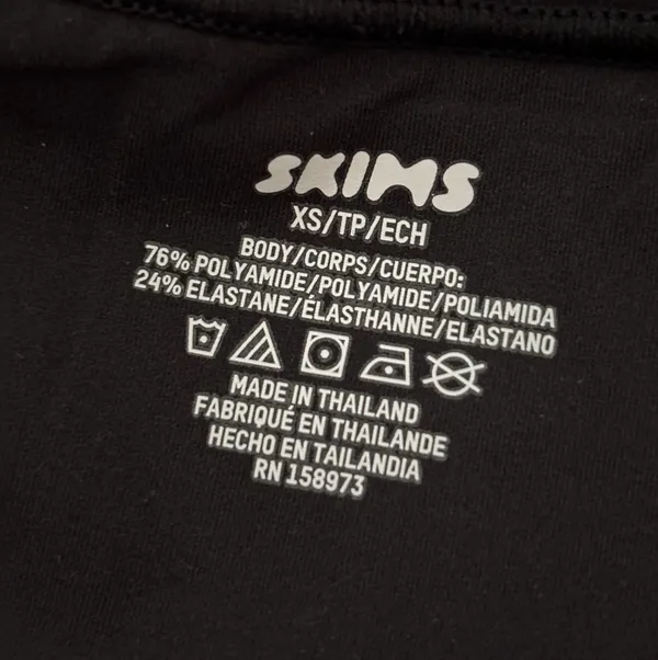 SKIMS Crew Neck Long Sleeve Dress - Image 4