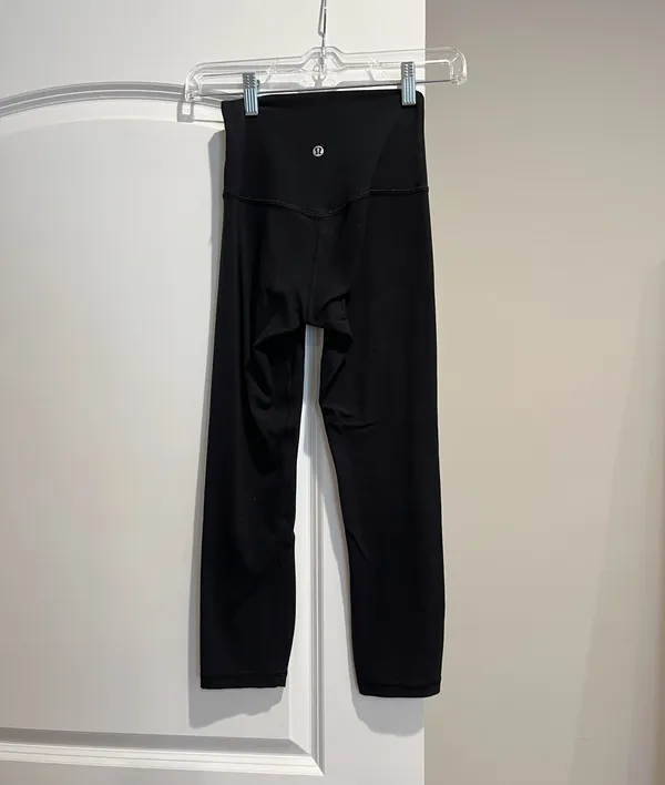 Lululemon Leggings 25” - Image 2