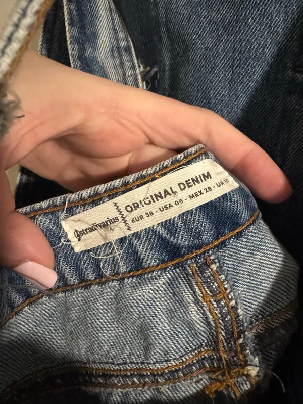 Stradivarius Original Denim Overalls - Image 4
