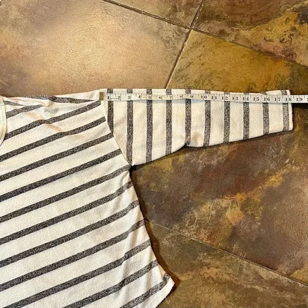 Lucky Brand Gray White Striped Crew Neck Long Sleeve XL - Image 4