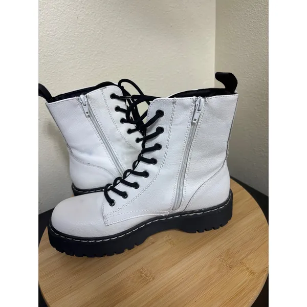 Sincerely Jules Combat Moto Boots 7.5 Harley White Black Lace Up Lug Sole - Image 11