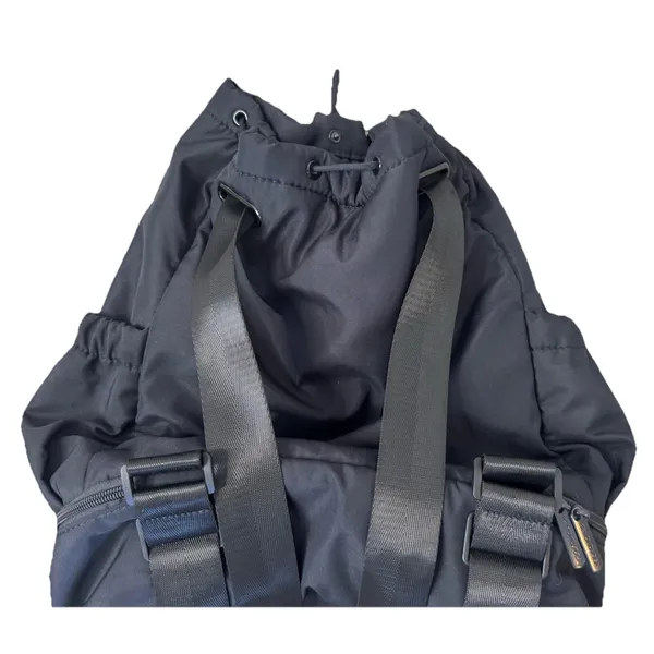 BEYOND YOGA Convertible Backpack Drawstring Tote Lightweight Black Gym Bag - Image 9