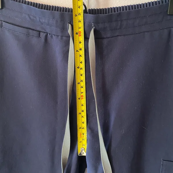FIGS Navy Blue Yola Straight Leg Scrub Pants Uniform Nurse Dr Women's size Small - Image 7