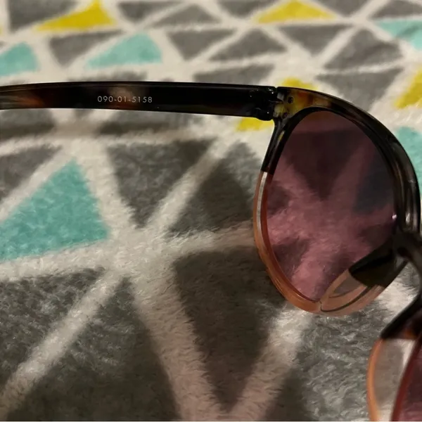 Glasses - Image 4