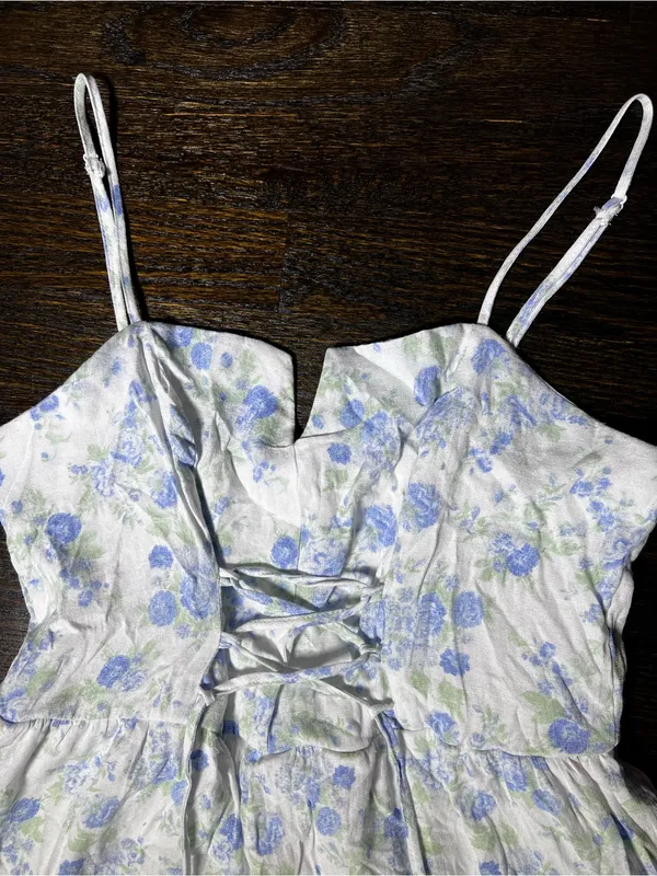 Altar’d State Vinka White and Blue Floral Lace-Up Mini Dress Lace Up Size Large - Image 3