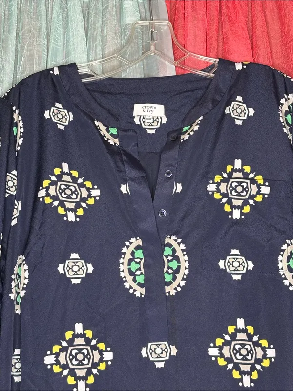 crown & ivy Navy Dress with Green, Yellow & White Medallion Print - Image 3