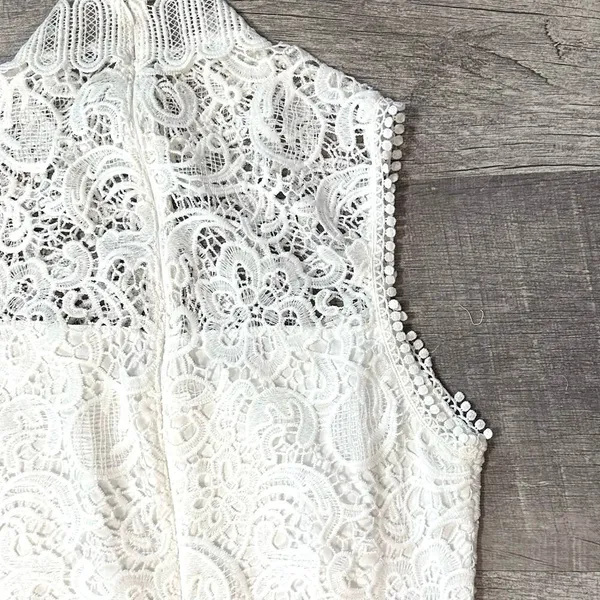 Main Strip White Crochet Lace Overlay Midi Dress M Sleeveless High Neck Bridal - Image 7