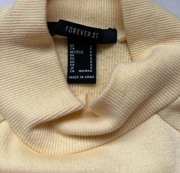 Forever 21 Sweatshirt - Image 3