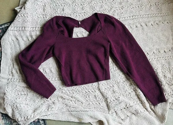 Free people saffron open back sweater small - Image 3