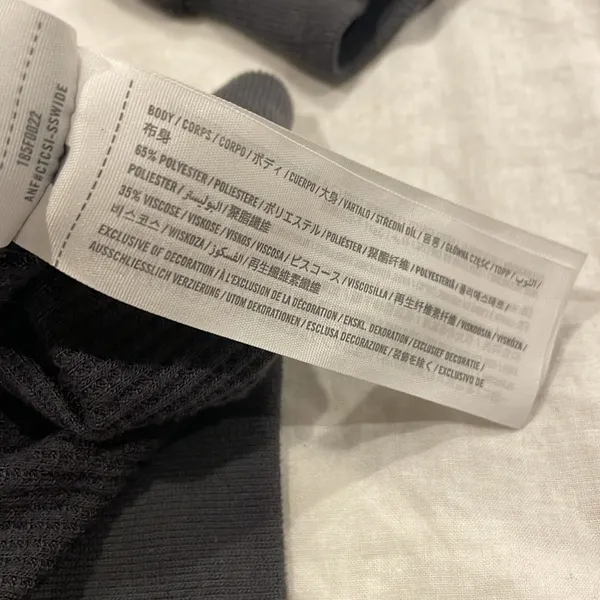 Abercrombie and Fitch, thermal textured crewneck - Image 4
