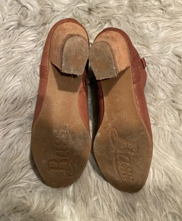 Brown Fall Boots Size 9 - Image 6