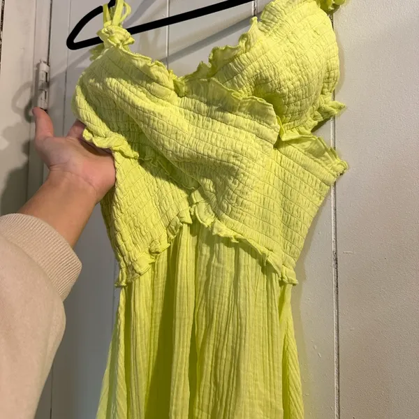 ANTHROPOLOGIE Smocked Gauze Lime Green Ruffled Women's maxi dress - Image 6