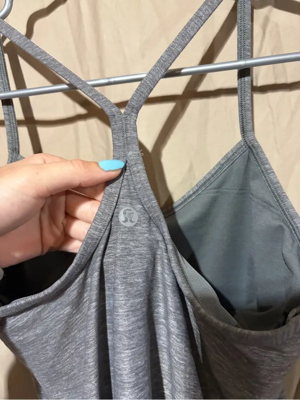 Lululemon tank top - Image 3