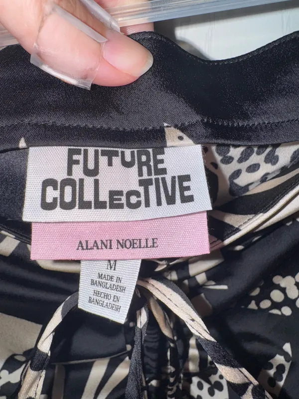 Target future collective alani noelle Tropical palm leaf Skirt Black & Cream NWT - Image 7