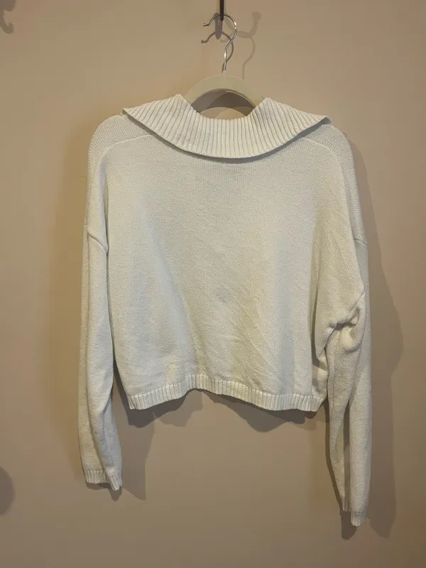 Edikted Cropped Sweater - Image 3