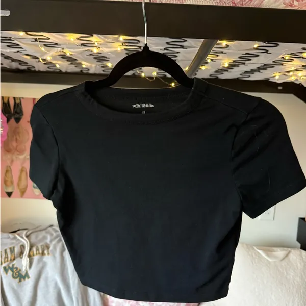 Wild Fable Classic Black Cropped Shirt - Image 3