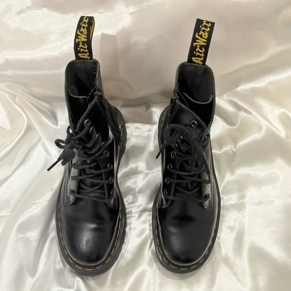Dr. Martens Jadon Hi Polished Smooth Boots Leather Black 6 Platform Grunge Edgy - Image 4