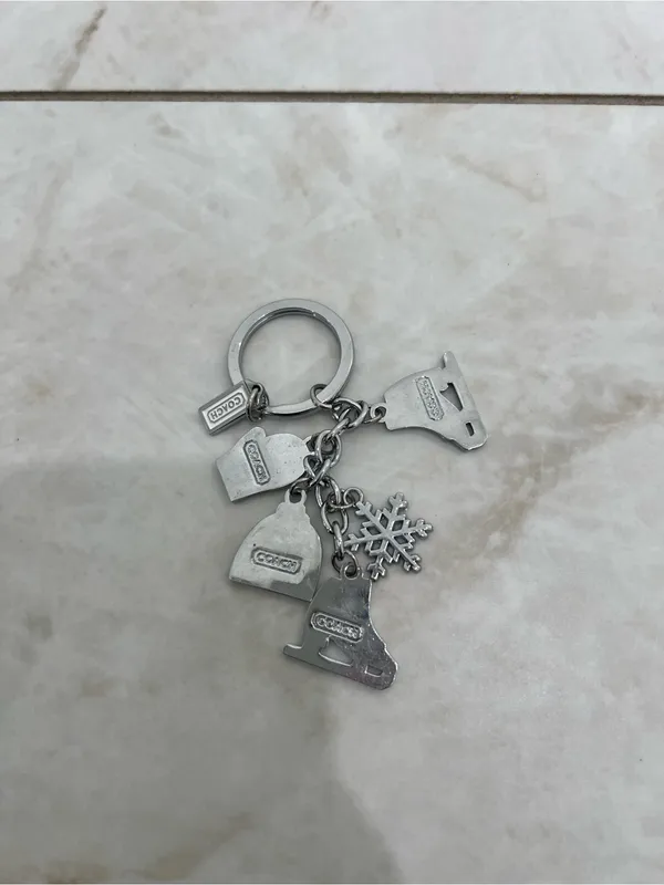 Coach Vintage Y2K Winter Snowflake Charms Keychain - Image 2