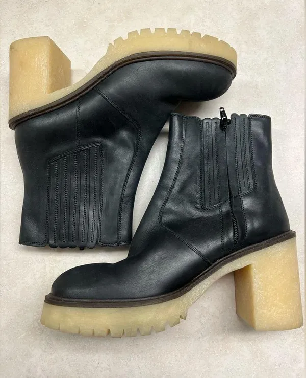 Free People James Chelsea Boots - Image 4