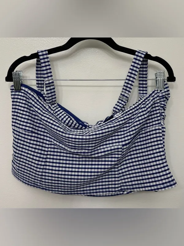 NWT ASTR the Label Cutout V-Strap Tank | Feminine Going Out Top - Image 4
