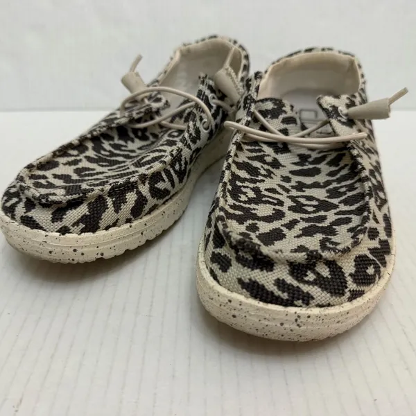 Hey Dude Wendy Woven Cheetah Shoes Womens 7 Beige Animal Print Slip On Canvas - Image 6